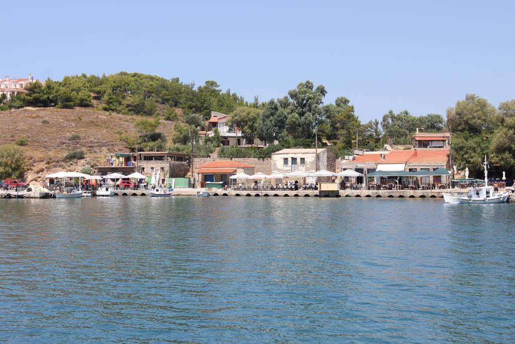 Porto Limnia Apartment Volissos ภายนอก รูปภาพ