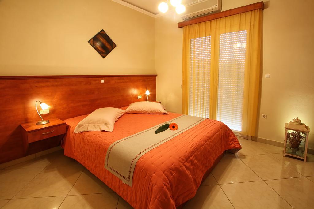 Porto Limnia Apartment Volissos ภายนอก รูปภาพ