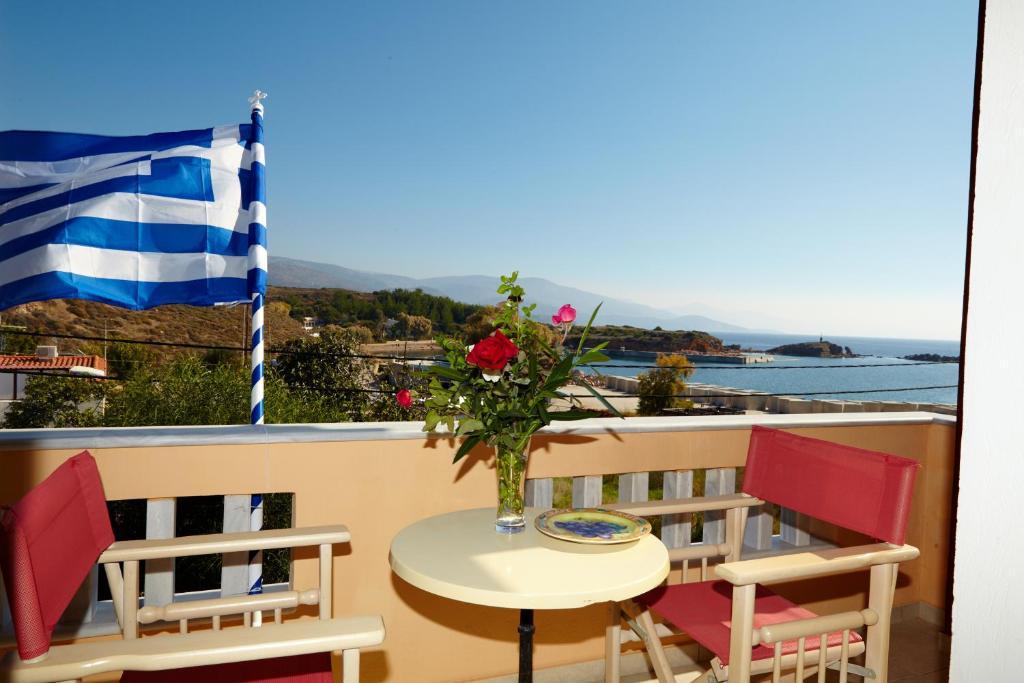 Porto Limnia Apartment Volissos ภายนอก รูปภาพ