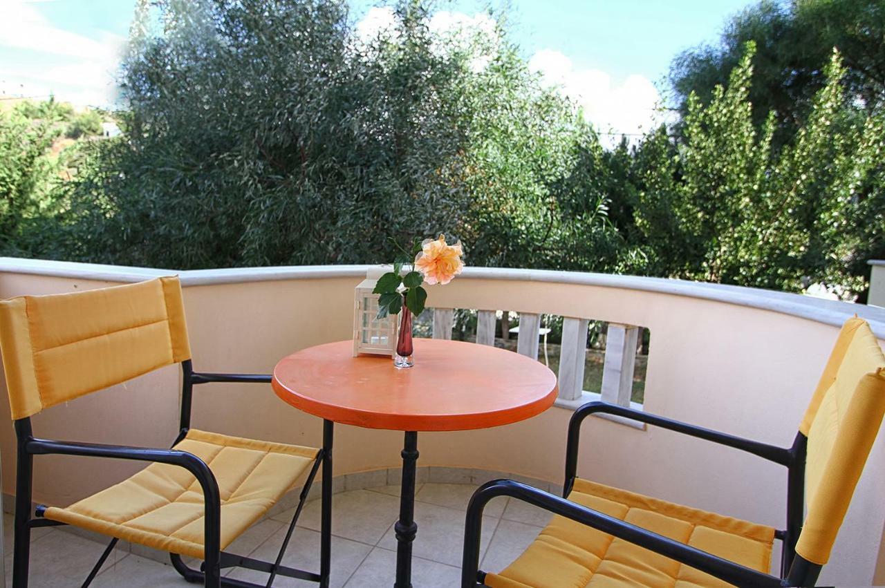 Porto Limnia Apartment Volissos ภายนอก รูปภาพ